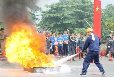 Huấn luyện phòng cháy chữa cháy và an toàn hóa chất cho doanh nghiệp